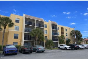 8005 Lake Dr 110, Doral