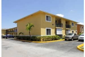 6151 W 24th Ave 204, Hialeah