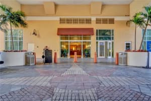 7350 Sw 89th St 1402s, Miami