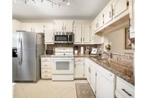 3591 Environ Blvd A404, Lauderhill