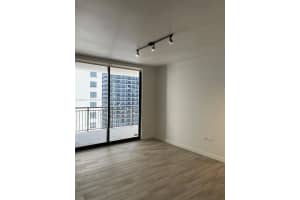 999 Sw 1st Ave 2301, Miami