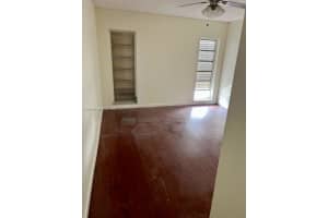 4848 Nw 24th Ct 217, Lauderdale Lakes