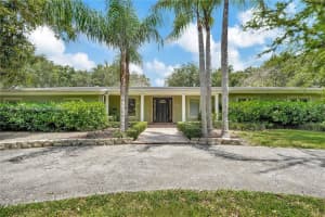 6551 Sw 126th St -, Pinecrest