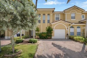 11751 Sw 137th Place, Miami
