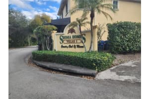 6970 Nw 177th St M103, Hialeah