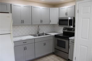 2740 Sw 46th St 2, Dania Beach