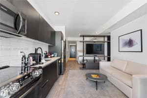 398 Ne 5th St 1408, Miami