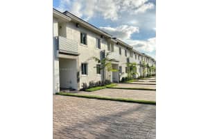 14211 Sw 126th Path 14211, Miami 14211 Sw 126th Path 14211, Miami