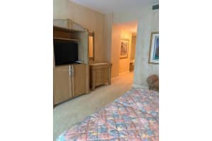 10101 Collins Ave 15d, Bal Harbour