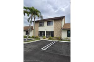 1120 Parkside Green Dr C, Green Acres