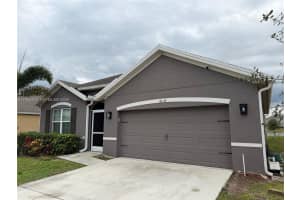 8649 Cobblestone Dr, Fort Pierce