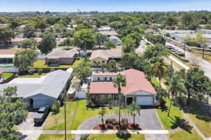 5380 Sw 8th Ct, Plantation