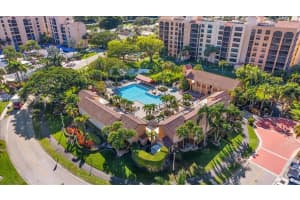 7201 Promenade Dr 101, Boca Raton