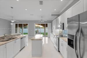 16640 Nw 86th Ct, Miami Lakes