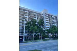 4800 Bayview Dr 206, Fort Lauderdale 4800 Bayview Dr 206, Fort Lauderdale
