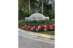 4746 Lago Vista Dr, Coconut Creek