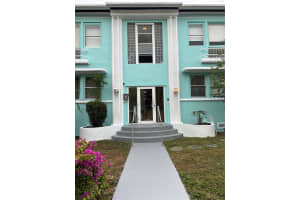 1555 Pennsylvania Ave 202, Miami Beach