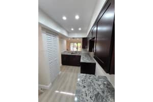 4020 Del Rio Way 720, Sunrise