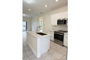 8301 Nw 41st St B-107, Doral