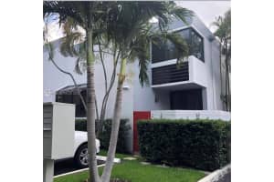 3089 Ne 183rd Ln 89, Aventura