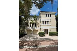 3508 Bayshore Villas Dr, Miami