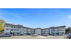 1400 Tallwood Ave 204, Hollywood