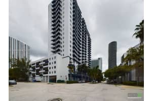 275 Ne 18th St 1404, Miami