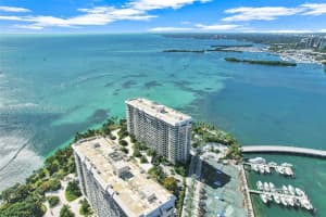 1 Grove Isle Dr A1110, Miami