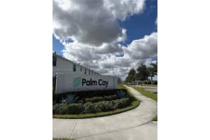 323 Ne 16th St, Florida City