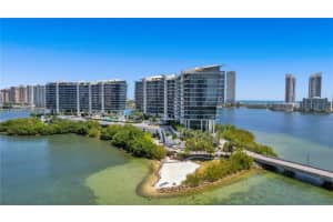 5500 Island Estates Dr 802, Aventura