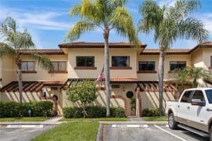 4713 N Pine Island Rd, Sunrise