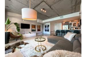 3250 Ne 1st Ave 517, Miami