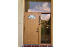 4020 Del Rio Way, Sunrise