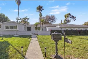 7950 Sw 161st St, Palmetto Bay