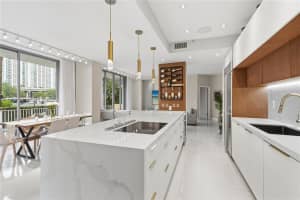 3500 Mystic Pointe Dr 104, Aventura 3500 Mystic Pointe Dr 104, Aventura