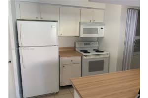 18322 Nw 68th Ave A, Hialeah 18322 Nw 68th Ave A, Hialeah