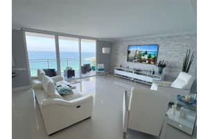 2030 S Ocean Dr 1812, Hallandale Beach