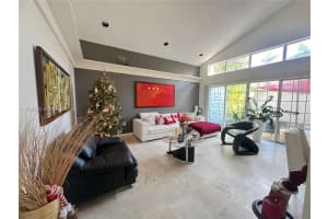 1115 River Birch St, Hollywood