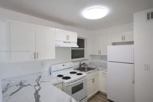 3501 W 11th Ave 207, Hialeah