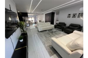 39 Se 7th St 0, Dania Beach