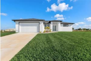 1523 Ne 19 Ave, Cape Coral