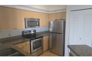 1919 Van Buren St 411a, Hollywood