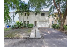 5517 Sardinia St, Coral Gables