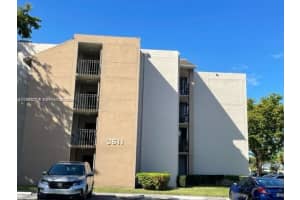 3611 Sw 117th Ave 10-303, Miami