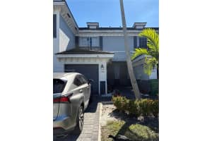 3568 Nw 13th St, Lauderhill