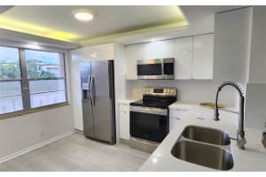 2304 Lucaya Ln G3, Coconut Creek