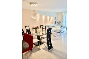 319 Ne 14th Ave 602, Hallandale Beach