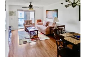 10402 Sunrise Lakes Blvd 201, Sunrise