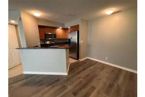 3350 N Pinewalk Dr N 1414, Margate