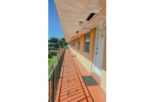 3800 Sw 102nd Ave 221, Miami